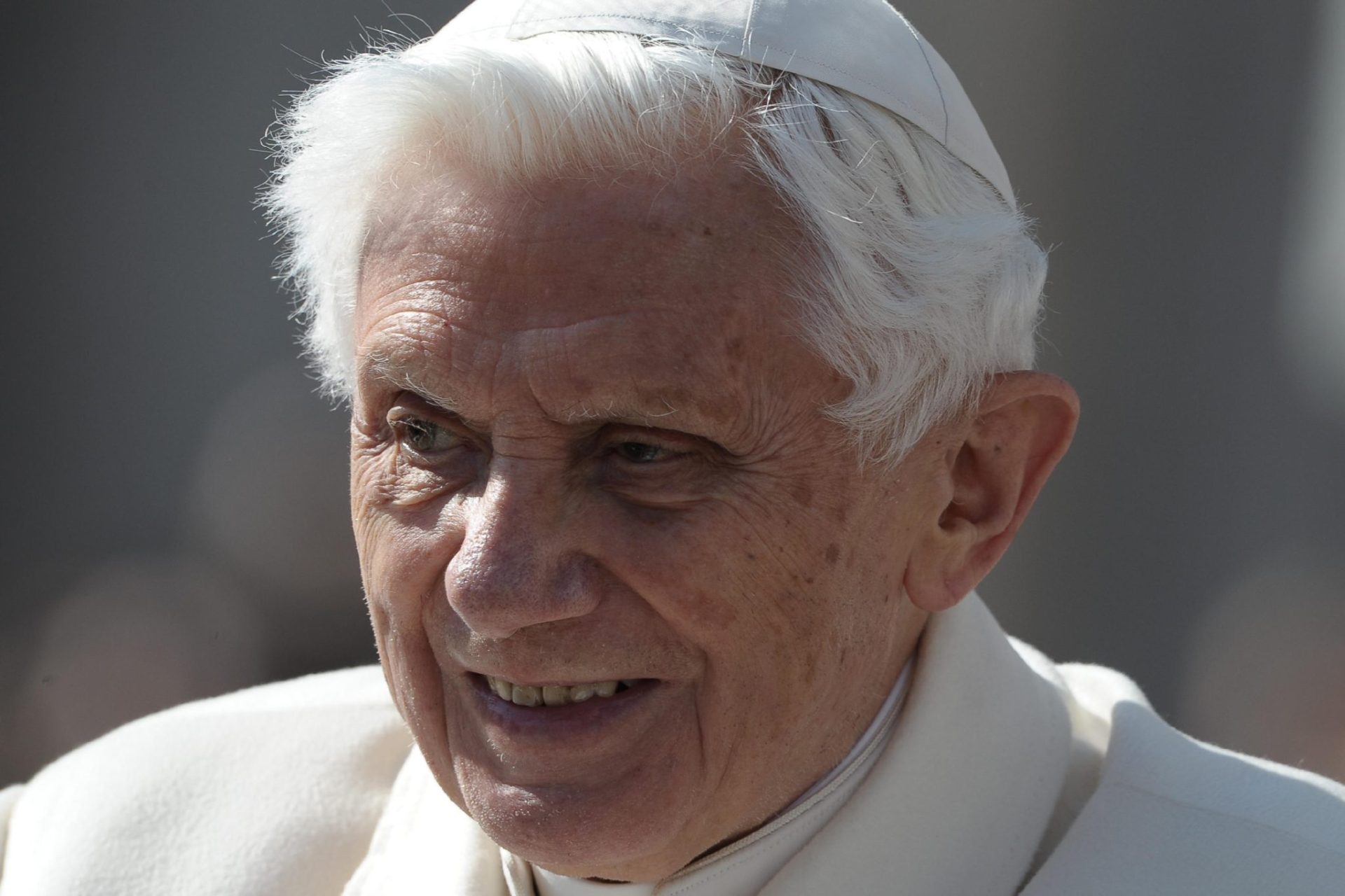 Emeritus paus Benedictus XVI overleden: ‘Een echte man Gods is van ons heen gegaan’